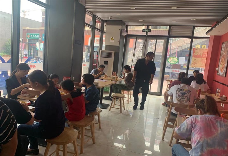 重慶小面加盟店.jpg 重慶小面加盟店